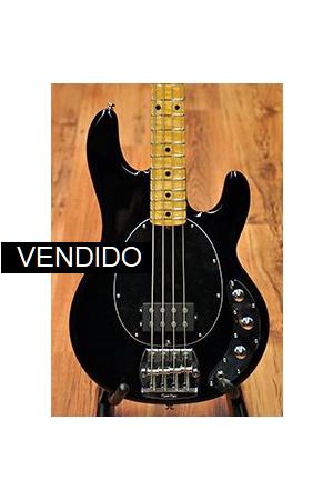 Musicman Stingray Classic 4 Black Maple Musicman Stingray Classic 4 Black Maple